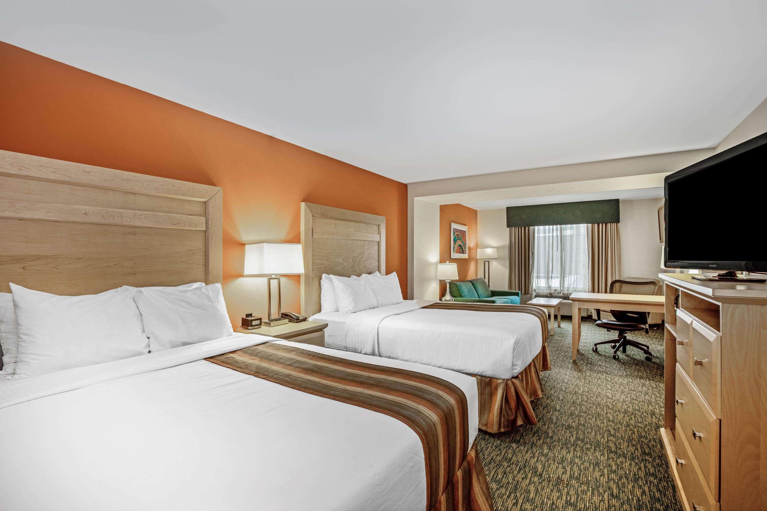 La Quinta By Wyndham Grand Forks Hotel Ngoại thất bức ảnh